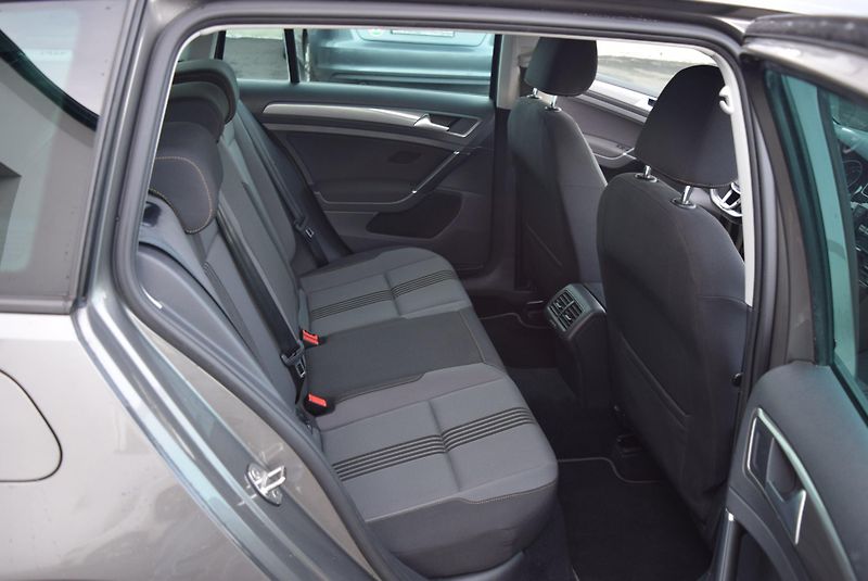 Volkswagen Golf Variant (2016) 1.4TSI 110kw COMFORTLINE TAŽNÉ - fotka 40 z 45