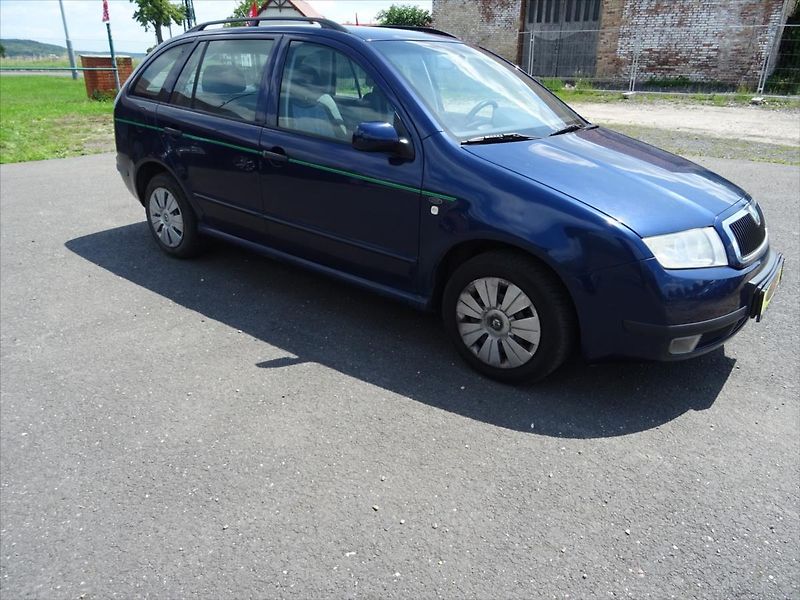 Škoda Fabia 1,4 - fotka 2 z 24