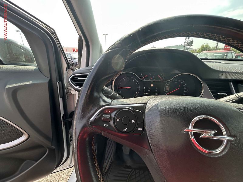Opel Crossland X (2018) 1.2 PT, ČR, AC, temp. - fotka 17 z 18