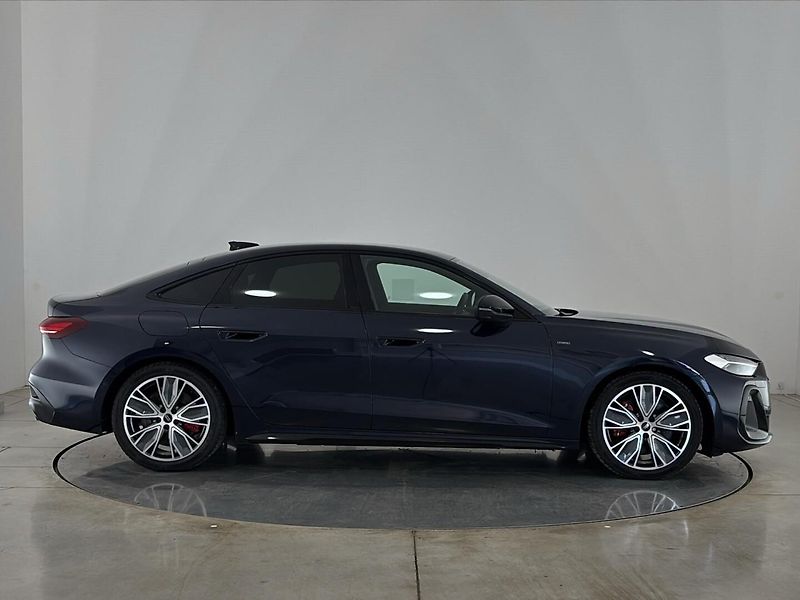 Audi A5 quattro 270kW - fotka 16 z 31
