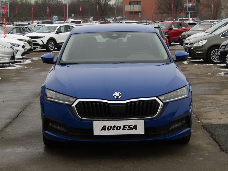 Škoda Octavia (2020) 2.0 TDi, ČR, Ambition - fotka 2 z 19