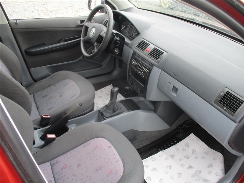 Škoda Fabia 1,4 i, klimatizace, ABS,ASR, - fotka 9 z 26