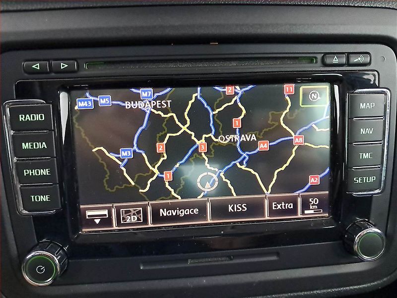 Škoda Fabia (2012) Sport 1.2 TSI, Serv.kniha - fotka 12 z 19
