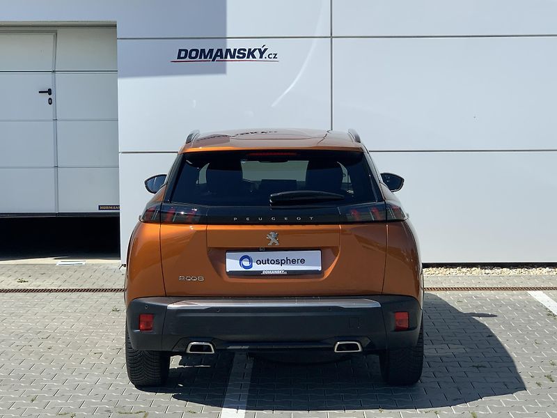 Peugeot 2008 ALLURE 1,2 PureTech 96kW AT - fotka 12 z 30
