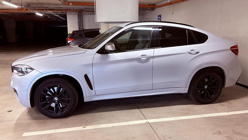 BMW X6 (2017) - fotka 4 z 7