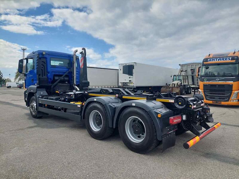 MAN TGS 26.440 BL 6x4 - fotka 12 z 76
