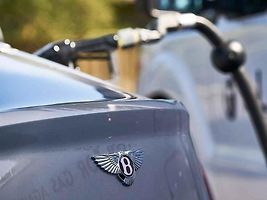 Majitelé vozů Bentley v budoucnu možná nebudou muset jezdit pro benzín.