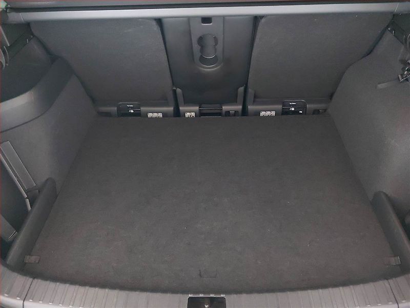 Škoda Karoq (2020) Style Plus 1.5 TSI - fotka 14 z 17