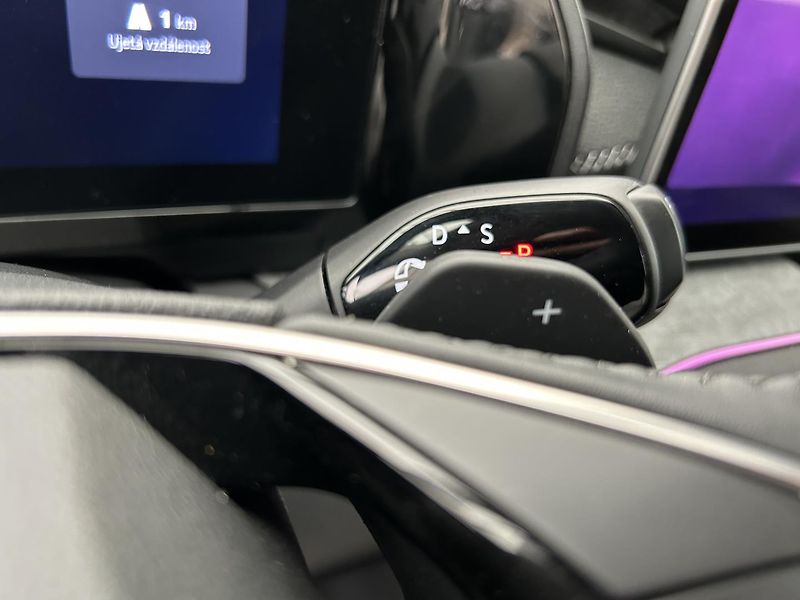 Škoda Kodiaq 2.0 TDI 4x4 Exclusive Selectio - fotka 12 z 30