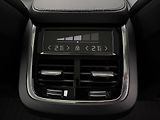 Volvo XC90 B5 AWD INSCRIPTION AUT CZ - náhled 32