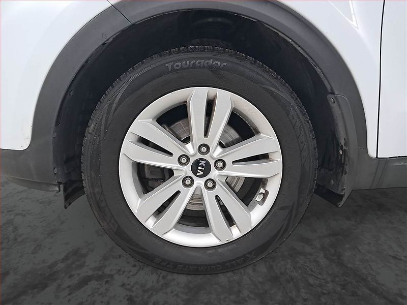 Kia Sportage (2017) 1.6 GDI, Navi, Tempomat - fotka 15 z 22