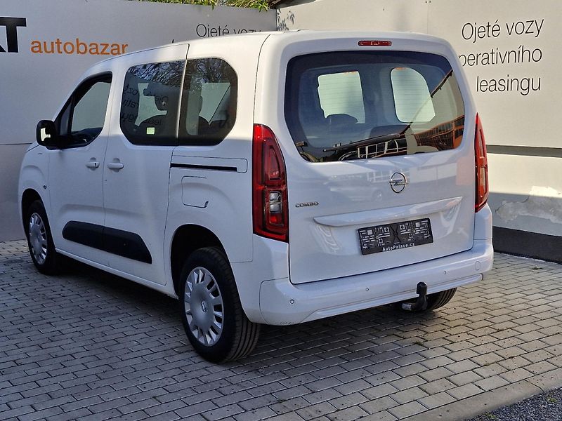 Opel Combo Life Edition Plus 1,5 CDTI (7 - fotka 5 z 8