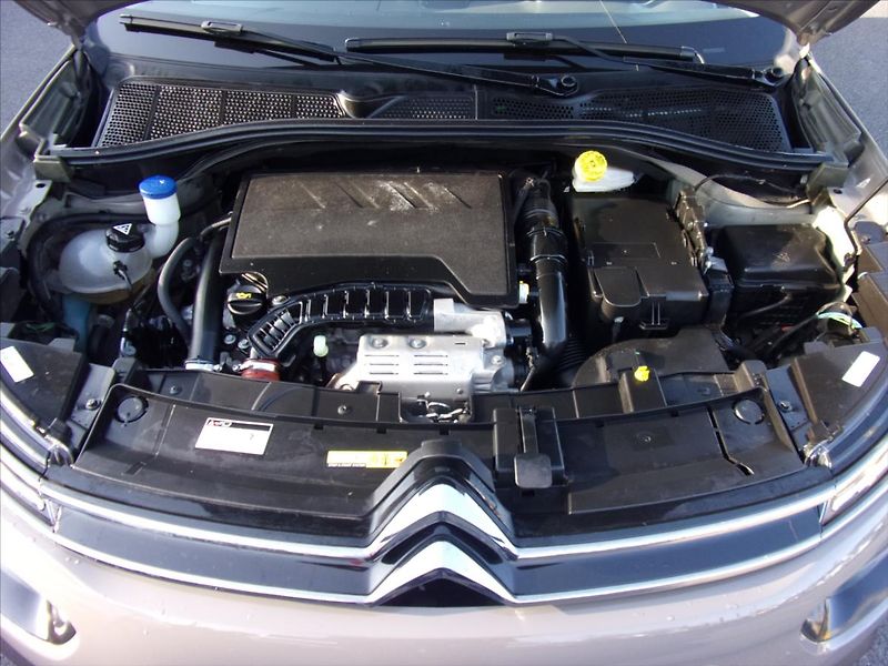 Citroën C4 Cactus 1,2 PT 81kW  ČR - fotka 26 z 27