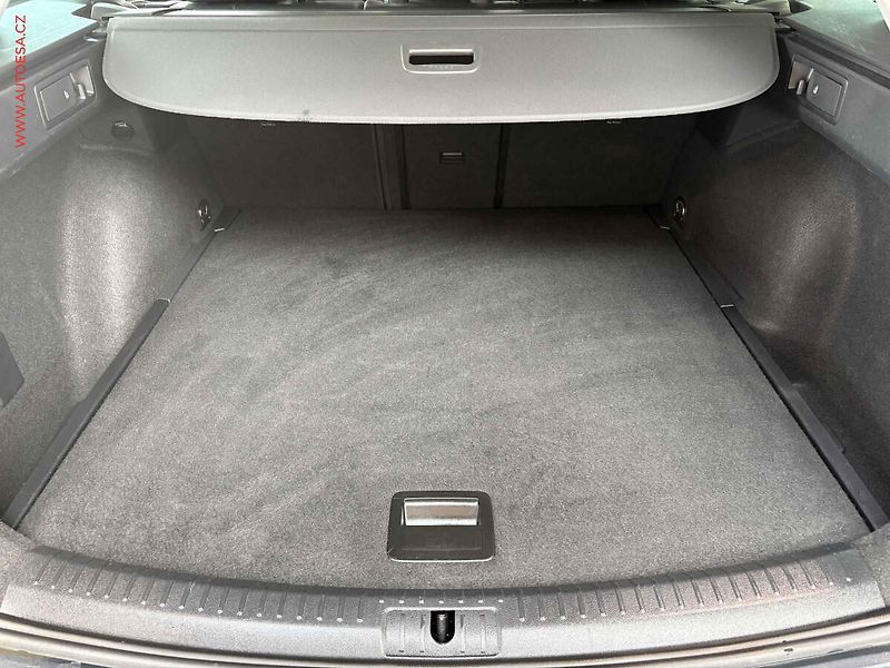 Seat Leon (2022) 1.5TFSi, AT, STK4/28 - fotka 7 z 17