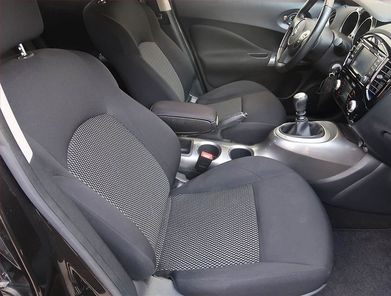 Nissan Juke (2017) 1.2 DIG-T, Serv.kniha, Navi - fotka 9 z 17