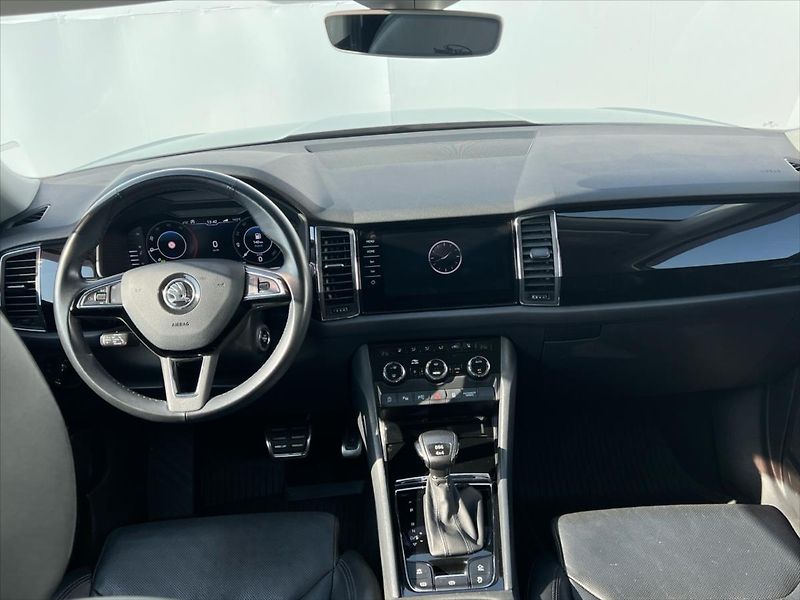 Škoda Kodiaq 2,0 TDi 140kW 7DSG 4x4 L&K - fotka 15 z 35