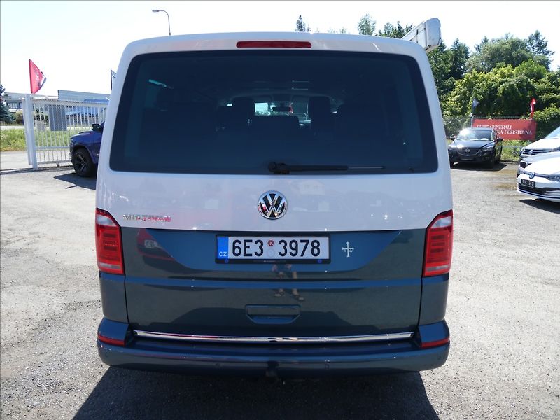Volkswagen Multivan 2,0 TDi DSG Highline,1.majitel - fotka 8 z 50