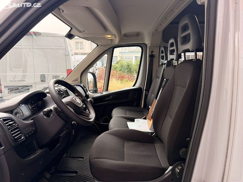 Fiat Ducato (2023) 2,2 140k L3H2 - 9 míst M1 - p - fotka 11 z 29