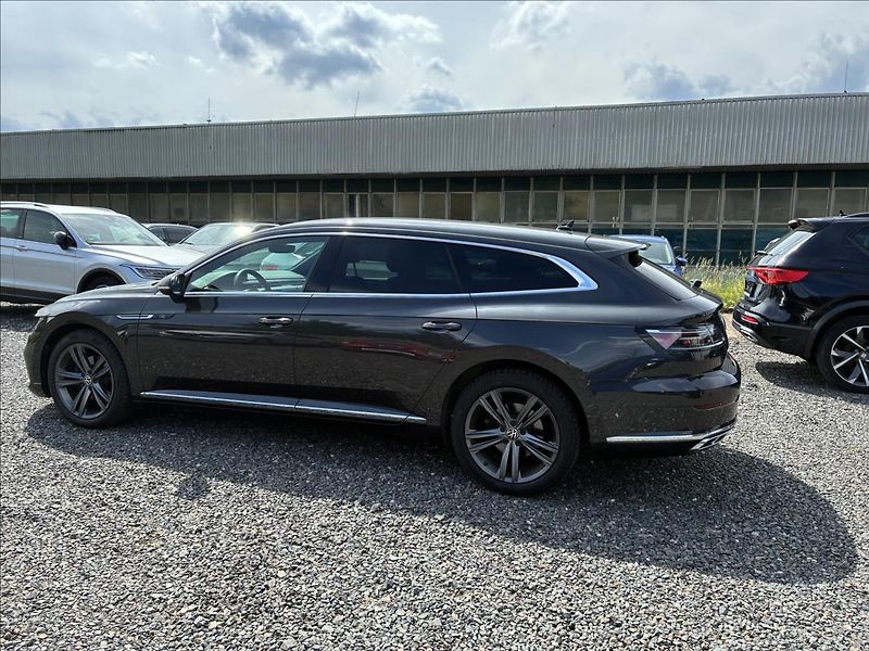 Volkswagen Arteon Shooting Brake 2,0 R-LINE,TAŽNÉ,KAMERA 360 - fotka 3 z 27