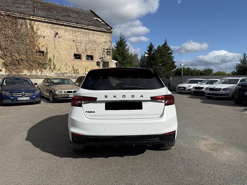 Škoda Fabia Monte Carlo 1.0 TSI 85 kW - fotka 5 z 26