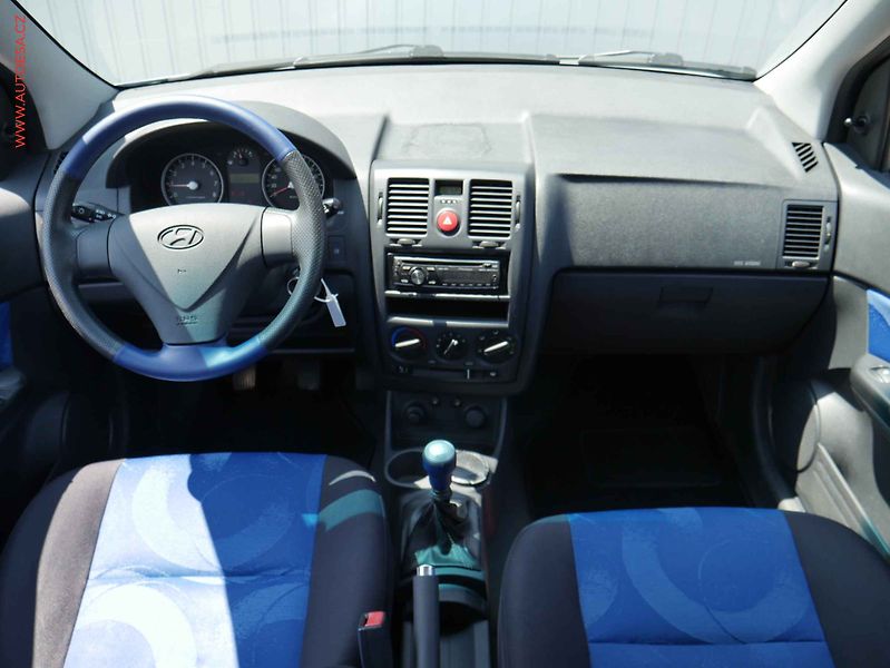 Hyundai Getz (2008) 1.1i, 2.maj,ČR, AC, park - fotka 7 z 14