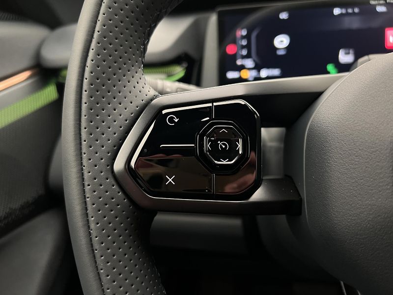 Lynk & Co 08 (2026) MORE PHEV - fotka 21 z 53