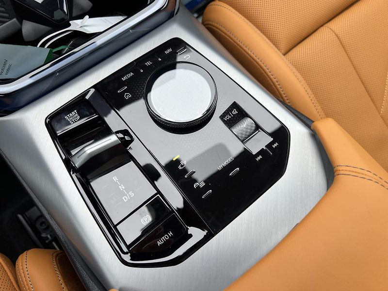 BMW X3 30e M Sport Max. Výbava!  - fotka 23 z 29
