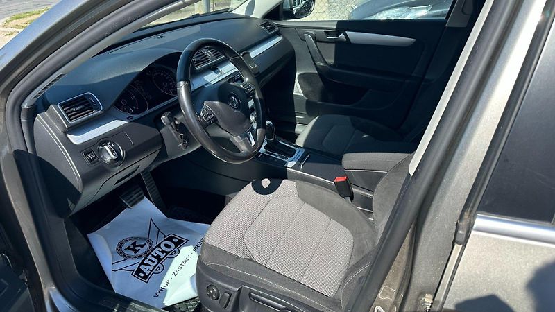 Volkswagen Passat (2013) 2.0TDI 125kW *ALLTRACK*DSG* - fotka 7 z 23