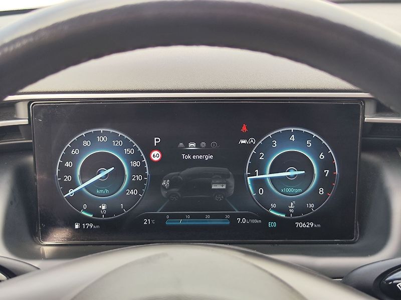 Hyundai Tucson 1.6 T-GDI/110kW Smart DCT MHEV - fotka 15 z 31