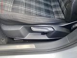 Volkswagen Golf (2013) 2.0 TDi VII, Navi, bixen - náhled 14