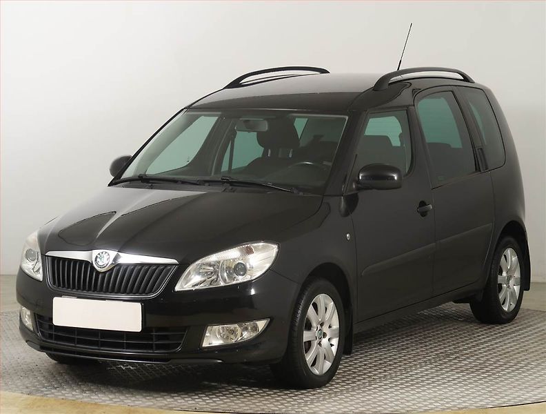Škoda Roomster (2012) 1.2 TSI, Park. senzory - fotka 2 z 16