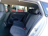 Volkswagen Golf Variant (2026) 1,5 eTSI 7DSG mHEV  People - náhled 18