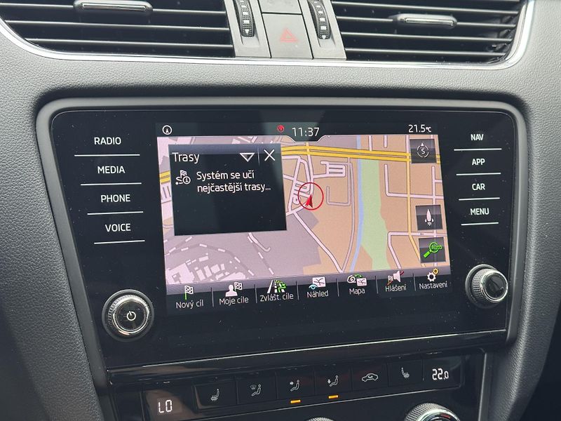 Škoda Octavia (2019) 1.5TSi Style+, Virtual, DPH - fotka 33 z 47