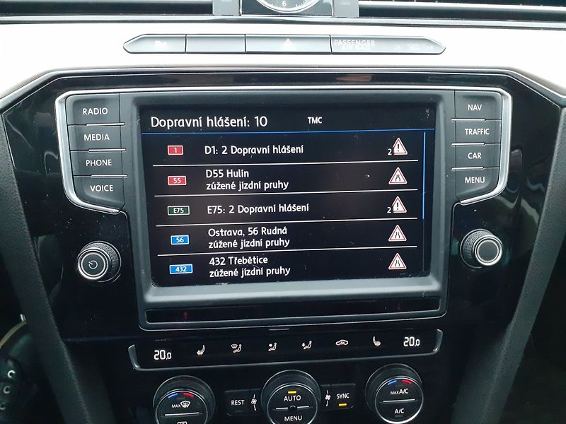 Volkswagen Passat Variant (2015) 2.0 TDi 176 Kw 4x4 DSG - fotka 17 z 47