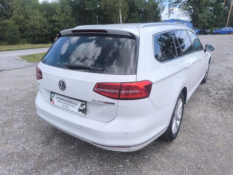 Volkswagen Passat 4X4,MANUÁL,VÝBAVA,SERVIS,PĚKNÝ - fotka 5 z 18