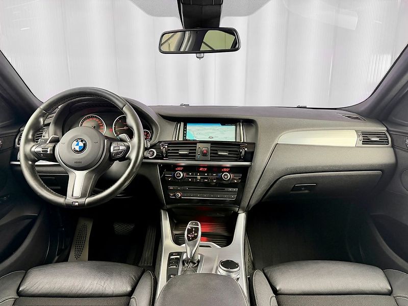BMW X4 30d xDrive M-SPORT, HUD, KEYLE - fotka 9 z 24
