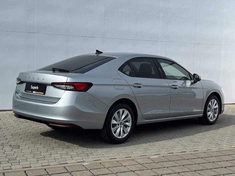 Škoda Superb (2026) Selection 7DSG 2,0TDI - fotka 4 z 5