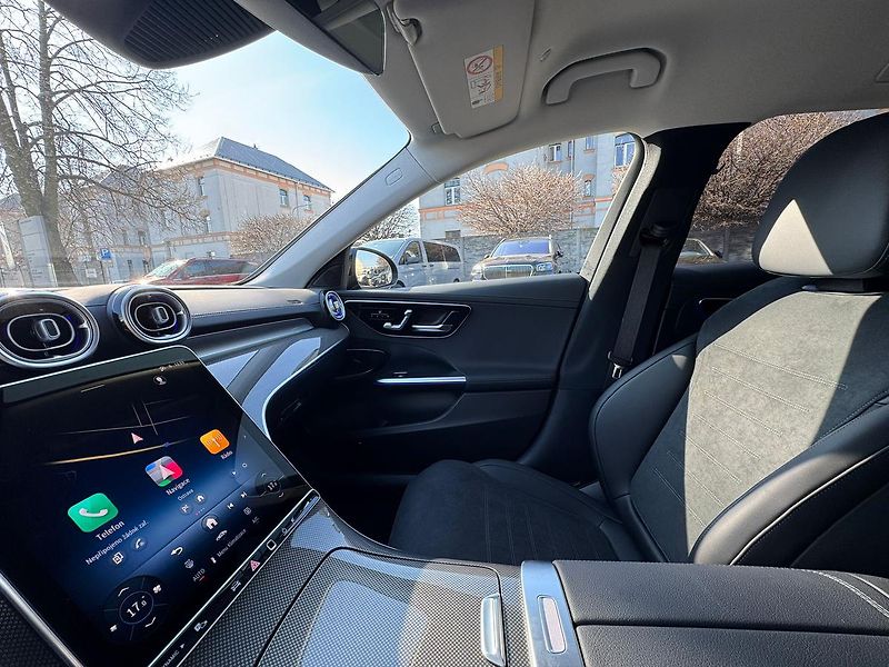 Mercedes-Benz Třídy C (2026) C 220 d 4MATIC kombi - fotka 14 z 25