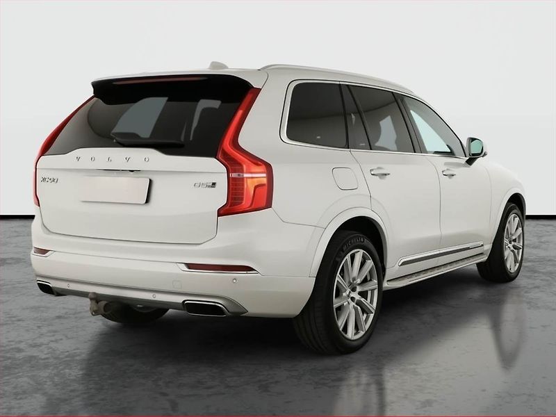 Volvo XC90 (2019) D5 AWD - fotka 5 z 30