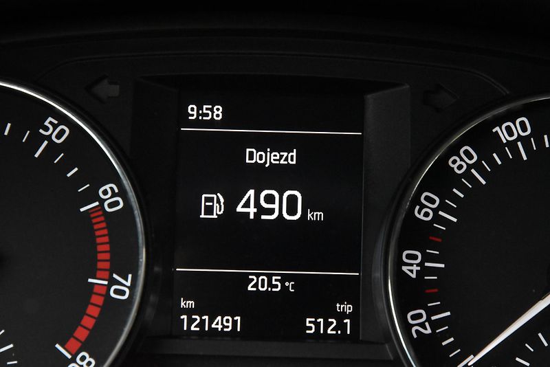 Škoda Fabia 1.0 TSi 6st 81 kW STYLE,DKLIMA - fotka 18 z 55