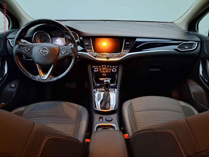 Opel Astra (2016) 1.4T, Innovation, AT, LED - fotka 8 z 16