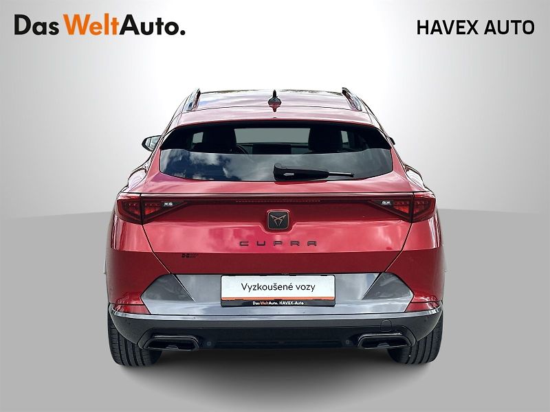 Cupra Formentor (2024) 1.5 TSI DSG - fotka 29 z 32