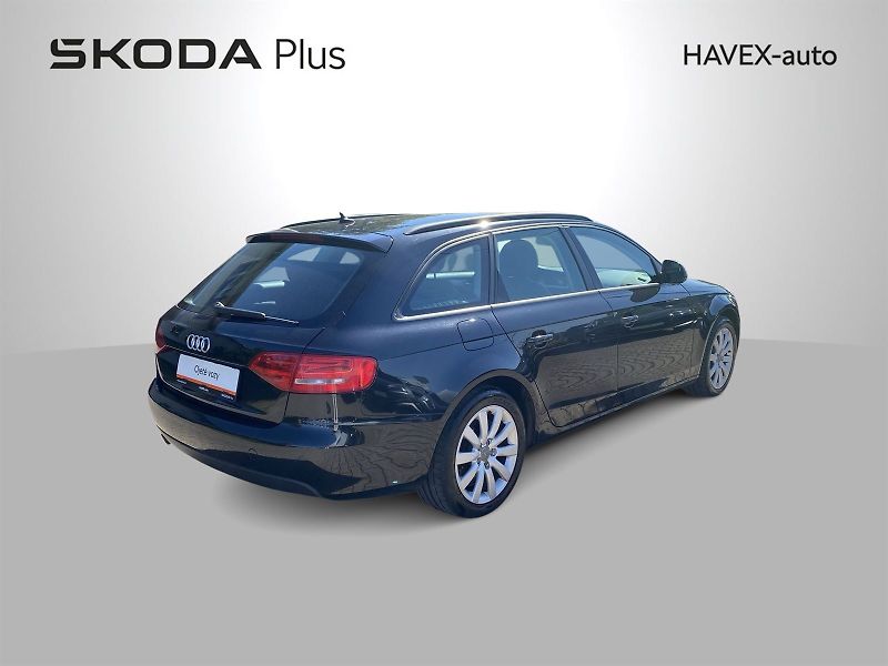 Audi A4 (2008) Avant 2.0 TDI - fotka 2 z 28