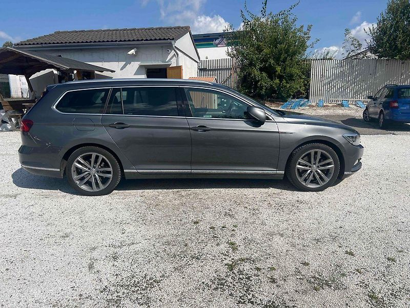 Volkswagen Passat 2.0 BiTDI 176kW 4MOT DSG Highl - fotka 5 z 16