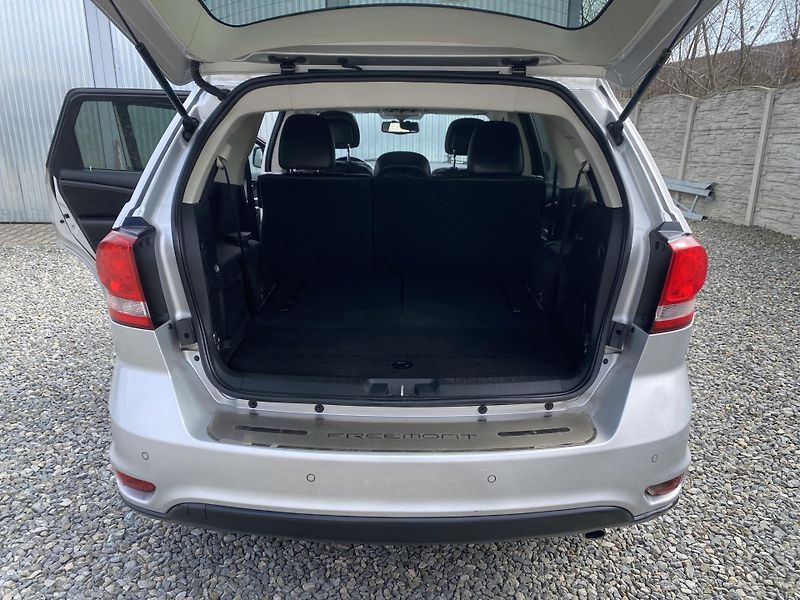 Fiat Freemont 2.0MJET 140PS 7MÍST KŮŽE MAN!! - fotka 115 z 166