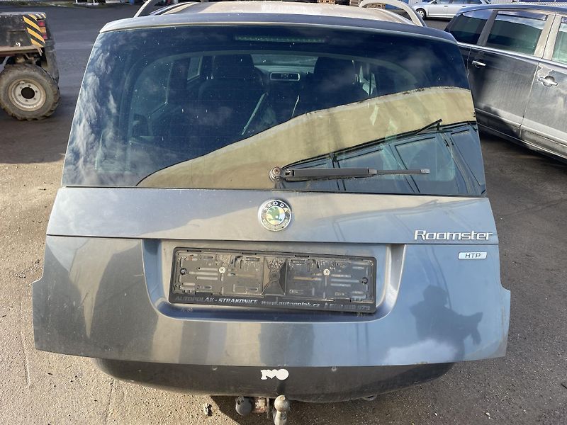 Škoda Roomster 1.2HTP NÁHRADNÍ DÍLY - fotka 6 z 7
