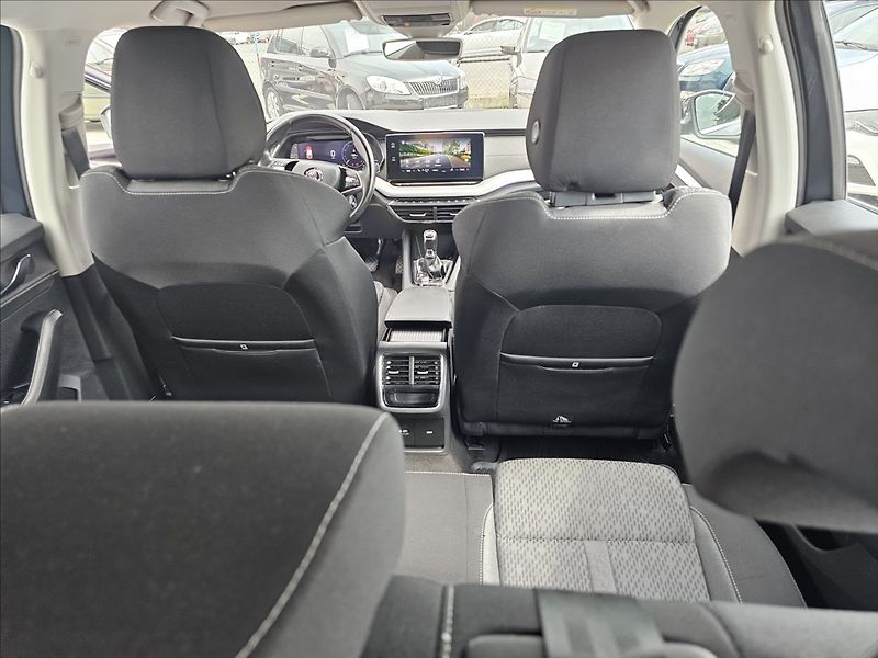 Škoda Octavia IV 1,5TSi Style LED ČR DPH - fotka 28 z 39
