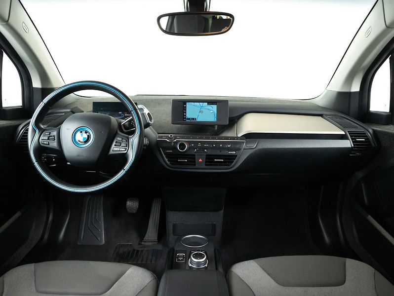 BMW i3 - fotka 12 z 22