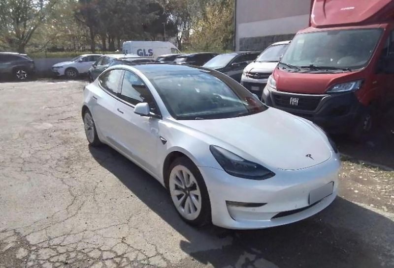 Tesla Model 3 (2021) Long Range AWD | Refresh - fotka 1 z 6
