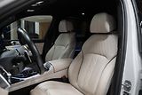 BMW X7 (2023) 40D 250KW M-SPORT MASÁŽE TAŽNÉ - náhled 18